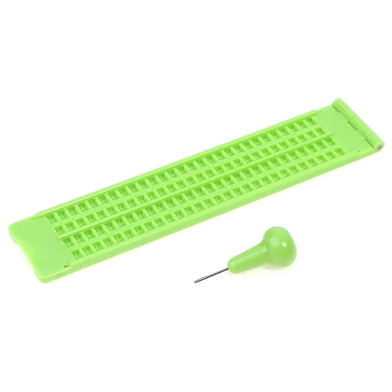 Ardoise d'écriture Braille Portable - avec stylet - 4 Lignes de 28 Cellules