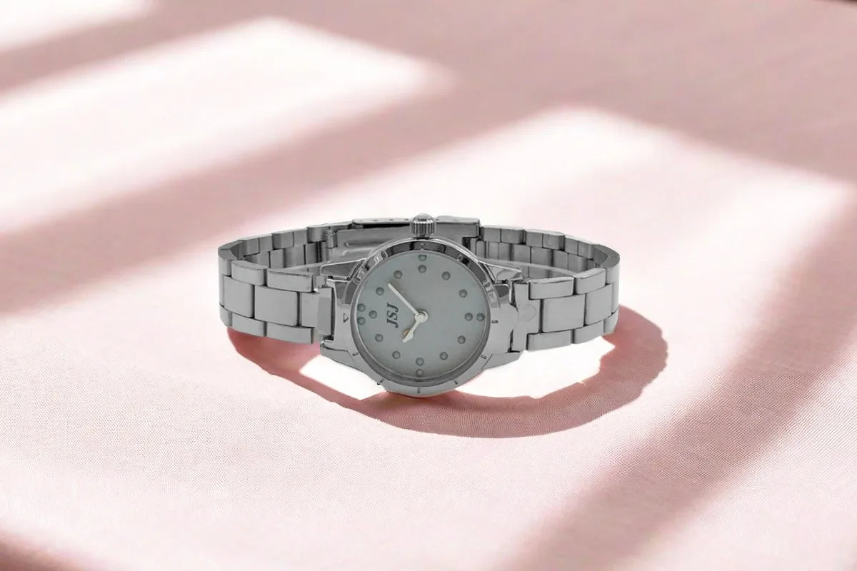 Montre Braille Tactile Femme Cadran à clapet en relief